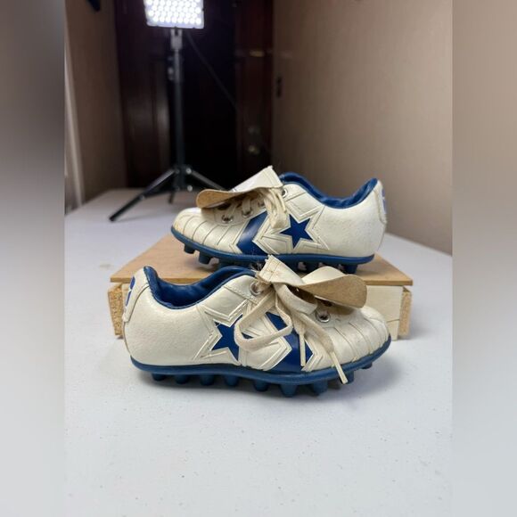Made in the USA 🇺🇸 VINTAGE CONVERSE TD'S TONY DORSETT kids Sz 10 - Picture 1 of 12